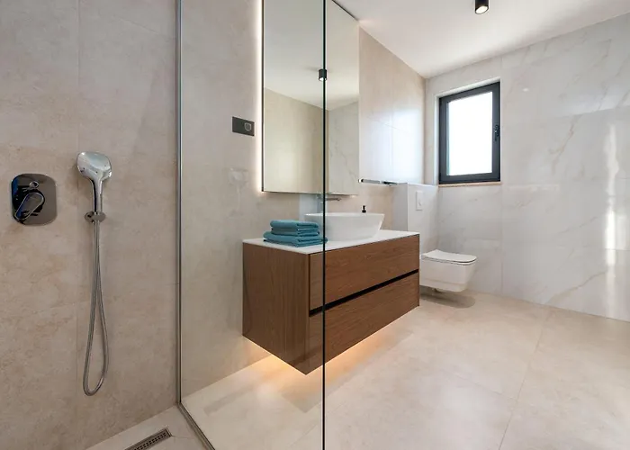 Вилла Luxury With A Swimming Pool Zaton, Zadar - 25050 Затон