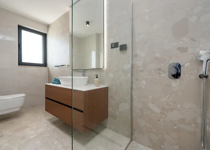 Вилла Luxury With A Swimming Pool Zaton, Zadar - 25050 Затон