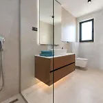 ヴィラ Luxury With A Swimming Pool Zaton, Zadar - 25050 ザトン