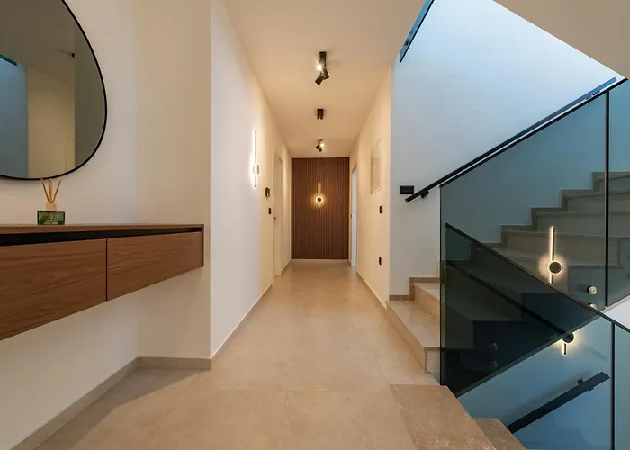 Villa Luxury With A Swimming Pool Zaton, Zadar - 25050